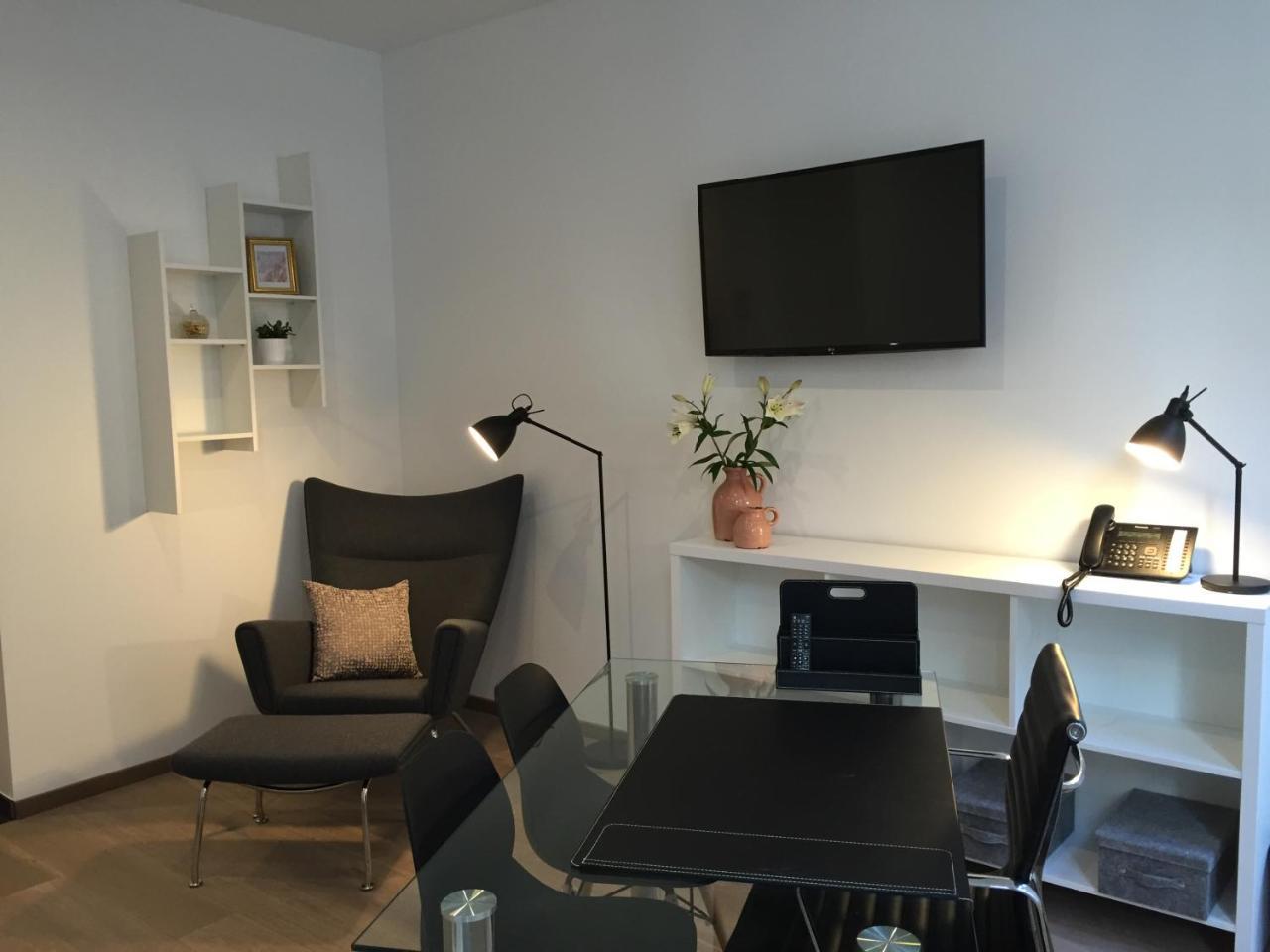 Antwerp Business Suites Екстер'єр фото