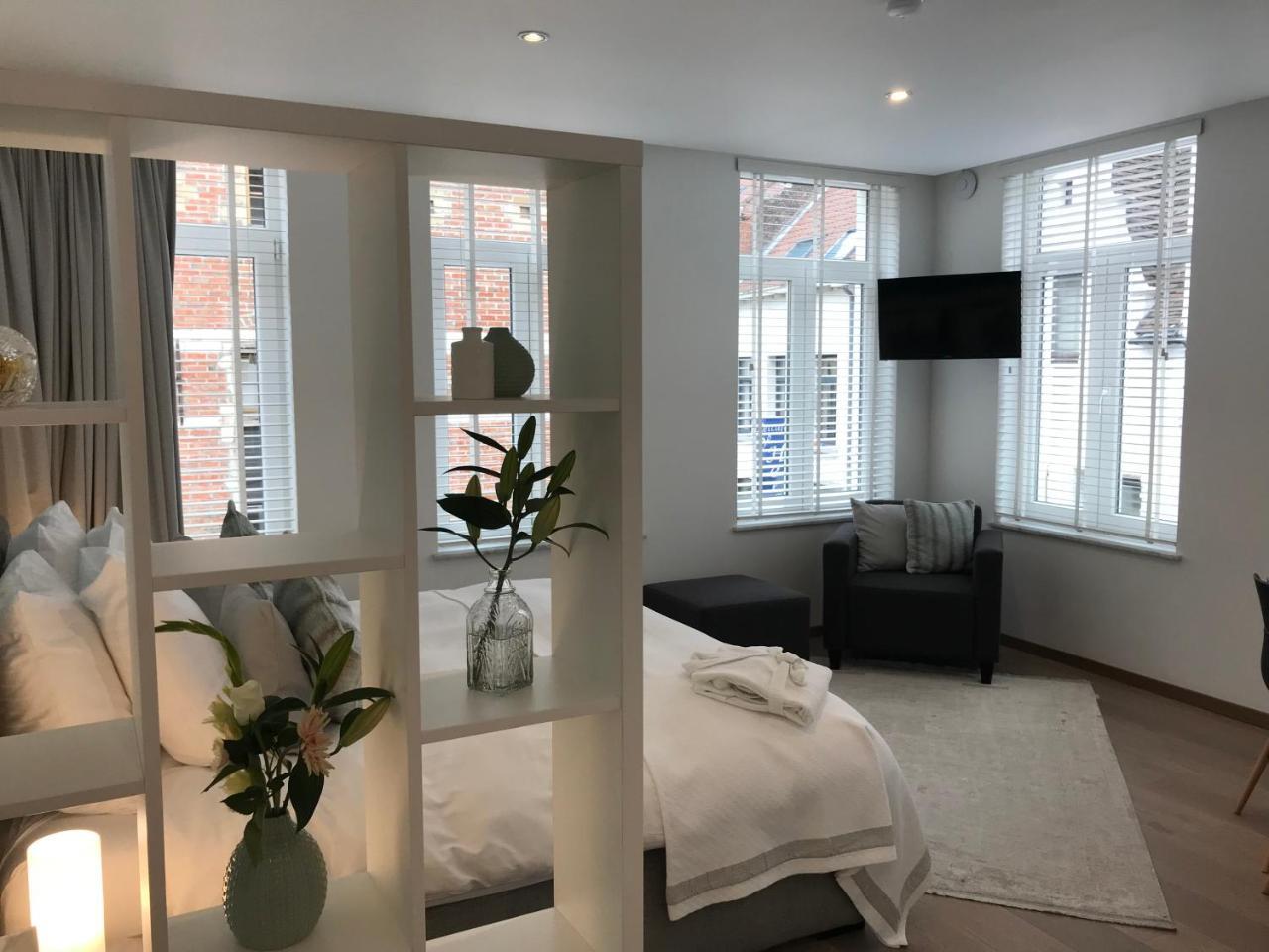 Antwerp Business Suites Екстер'єр фото