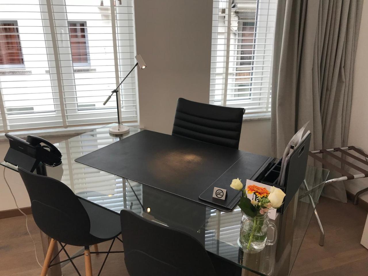 Antwerp Business Suites Екстер'єр фото