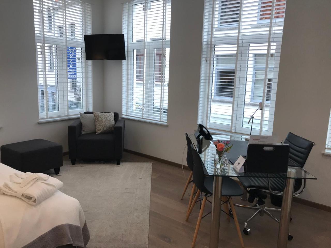 Antwerp Business Suites Екстер'єр фото